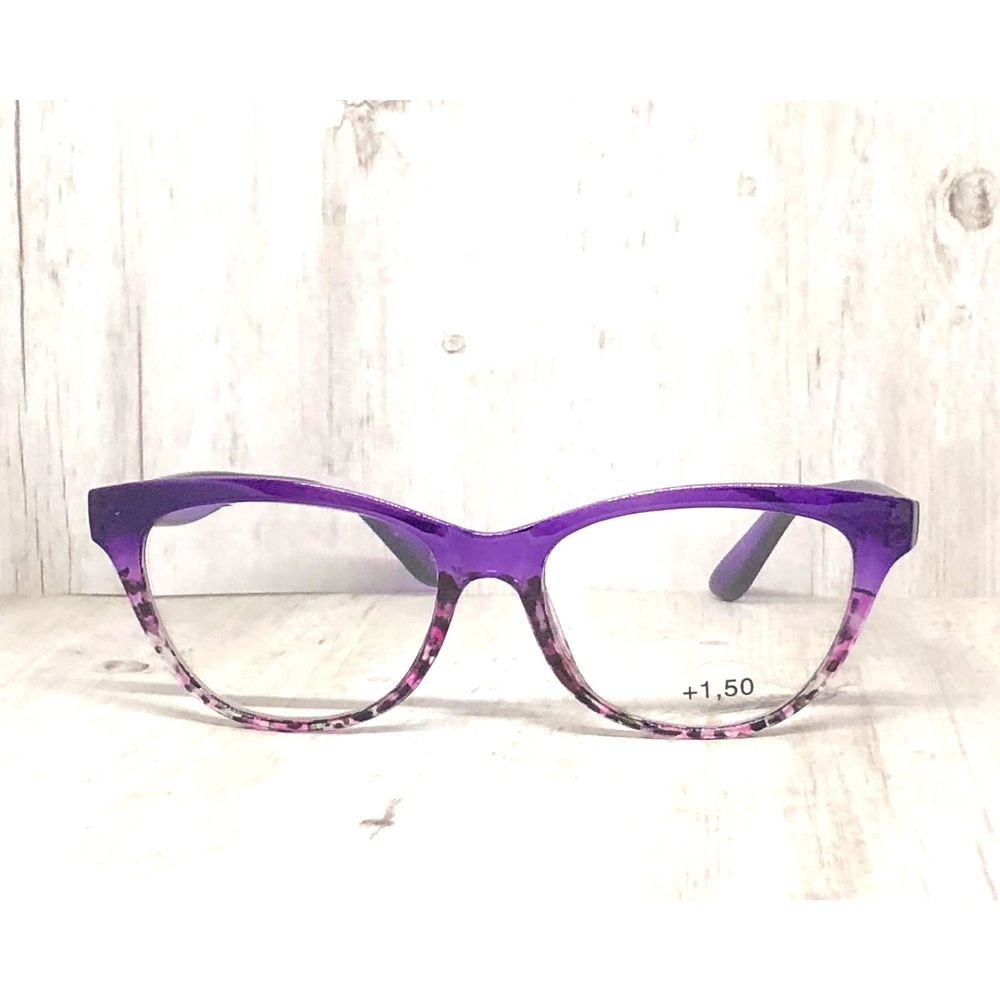 Jessica Simpson Cat Eye reading Glasses ey…